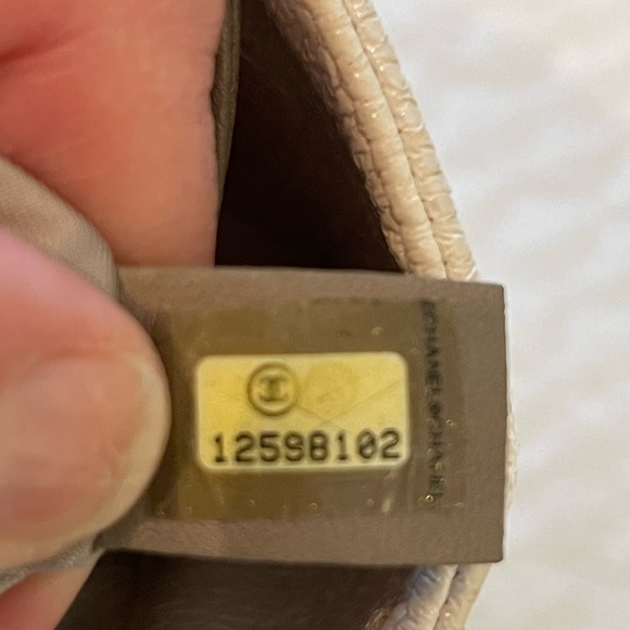 Chanel white tote 2008-2009 - Picture 14 of 16